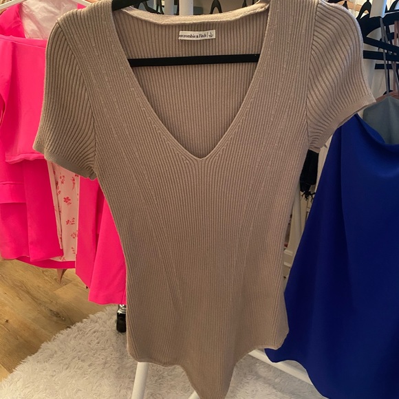 Abercrombie & Fitch Tops - Abercrombie & Fitch
